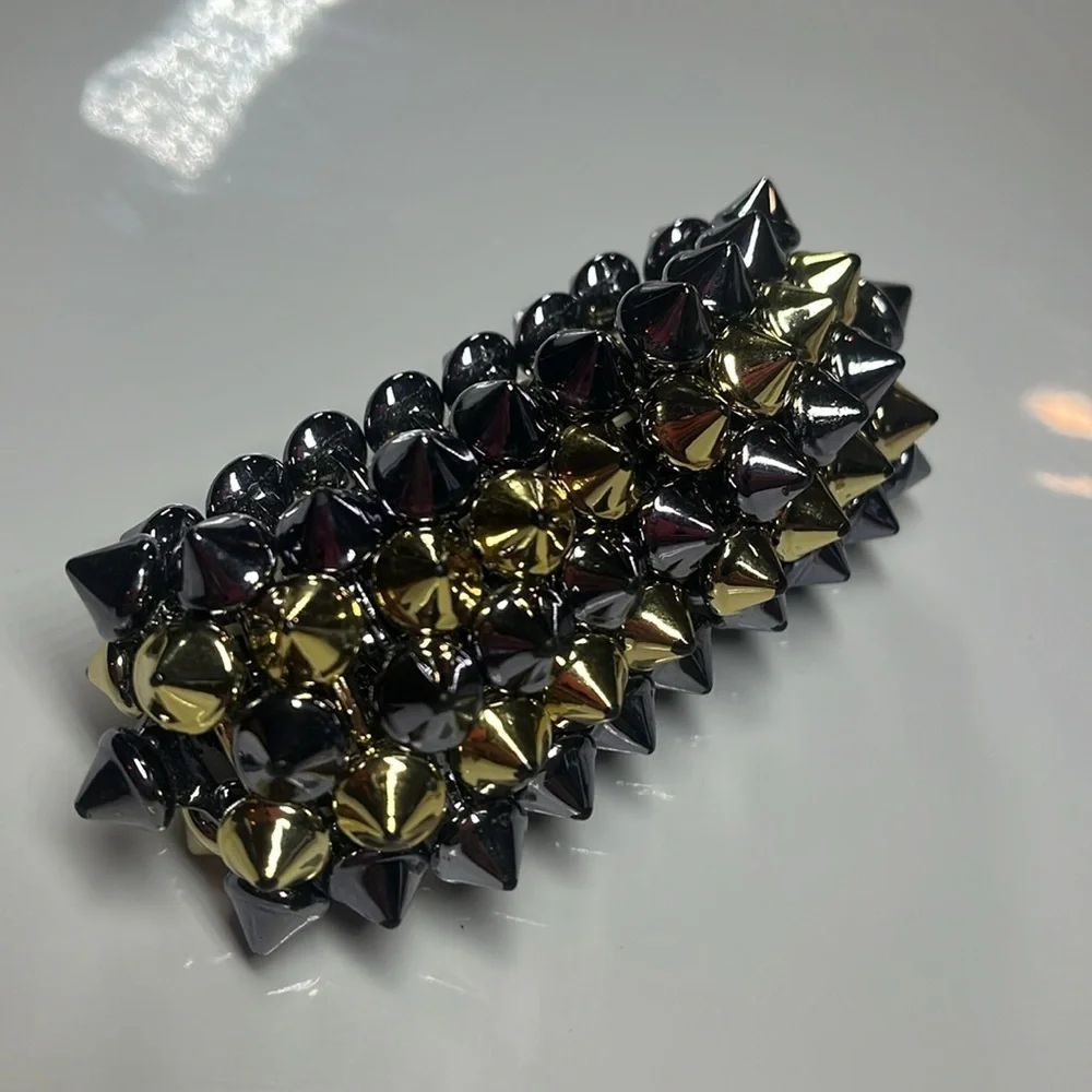 GOLD & DARK GRAY SILVER SPIKY COSTUME STRETCHY BRACELET